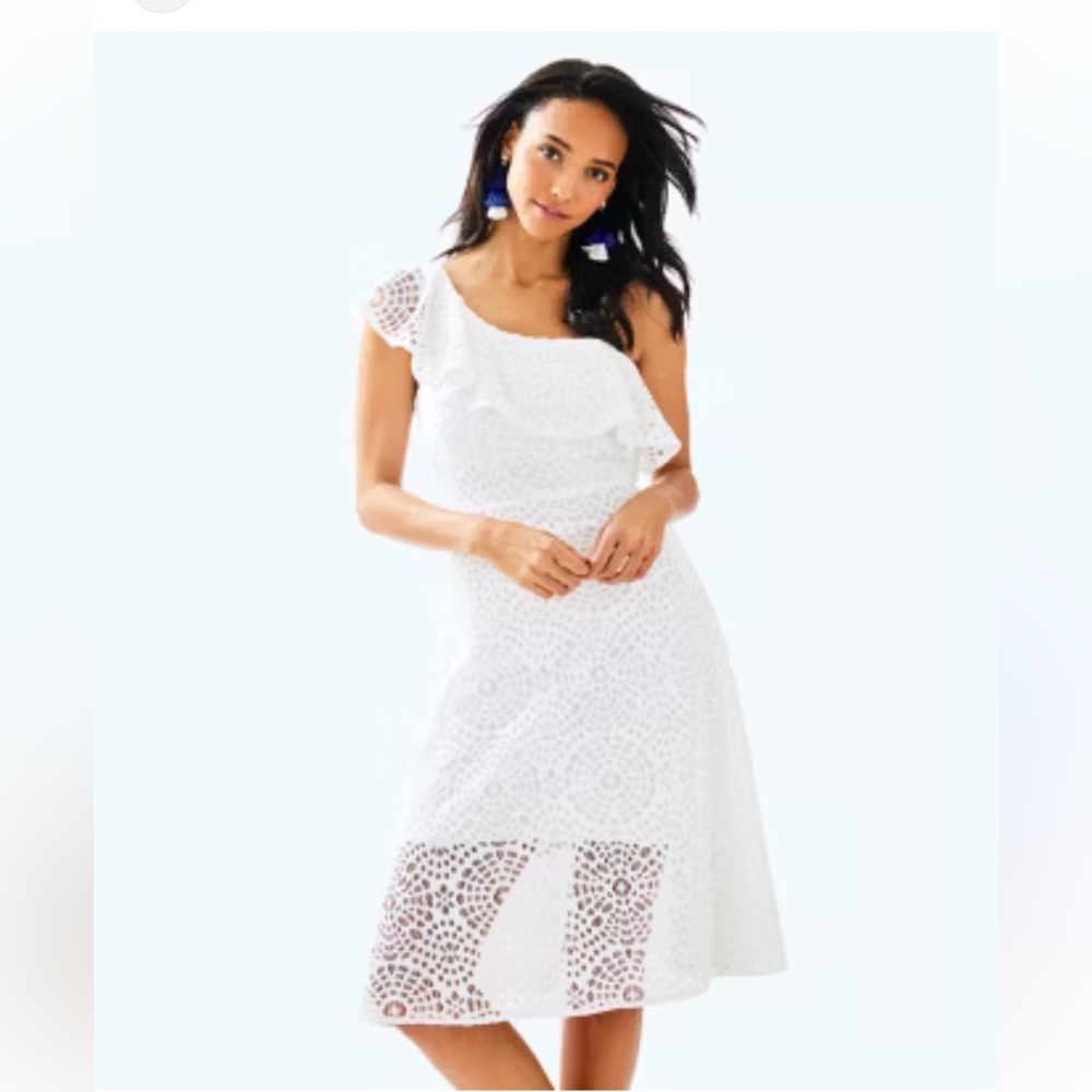 Lilly Pulitzer Callisto One Shoulder Dress
Resort White Sea Urchin Terry Lace 6